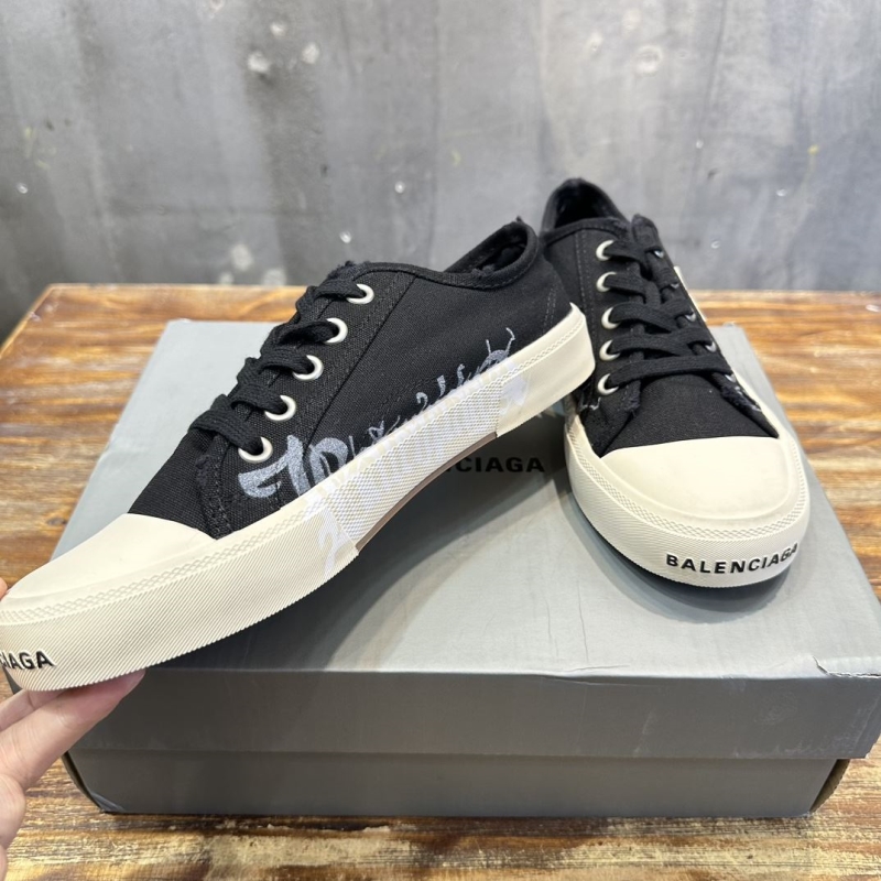 Balenciaga Sneakers